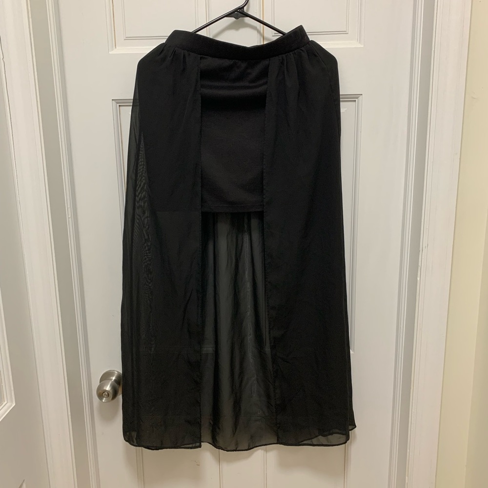 Black skirt